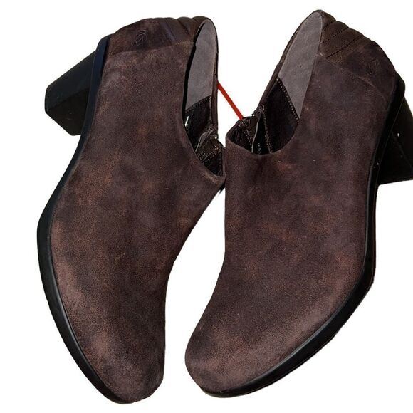 Cloud Footwear Brown  Suede Heeled Boots Size 11 - Picture 7 of 8